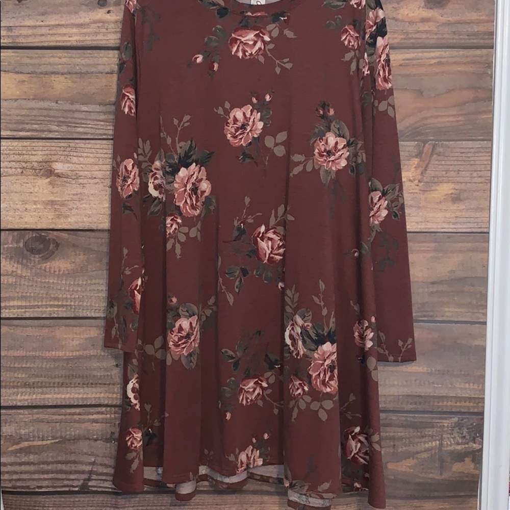 NWOT Maroon floral dress